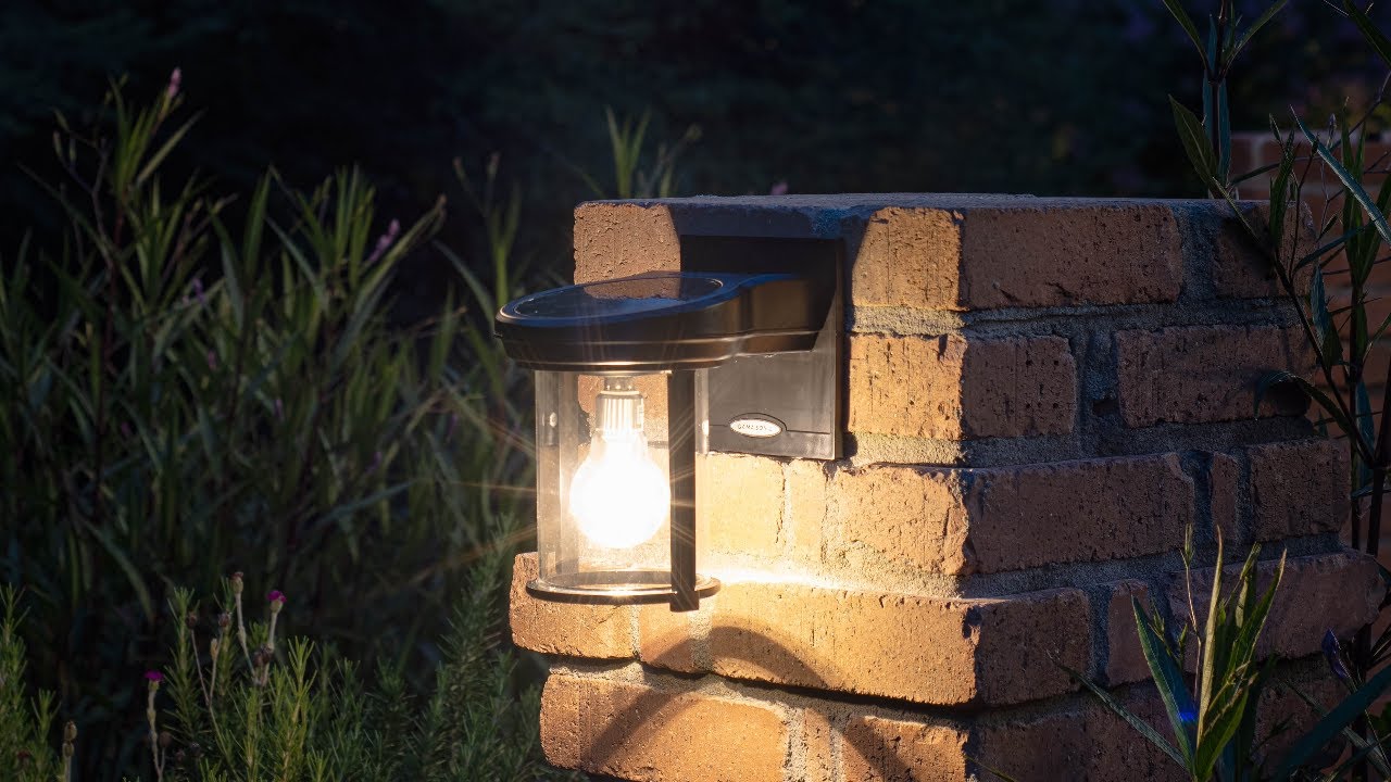 7 Best Dusk to Dawn Outdoor Lights in 2025