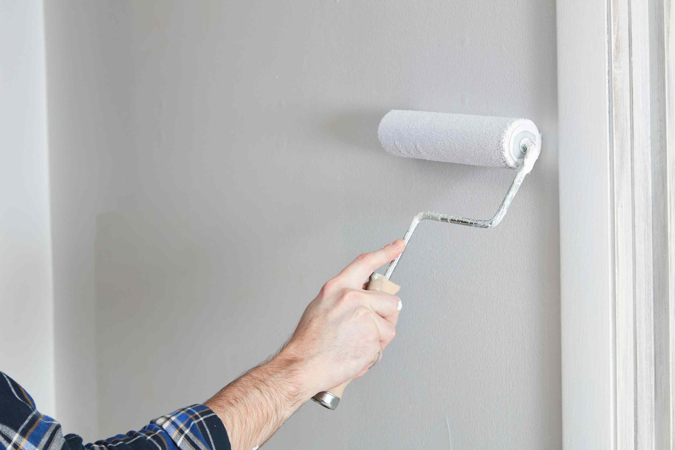 7 Best Roller Covers for Rough Surfaces in 2025